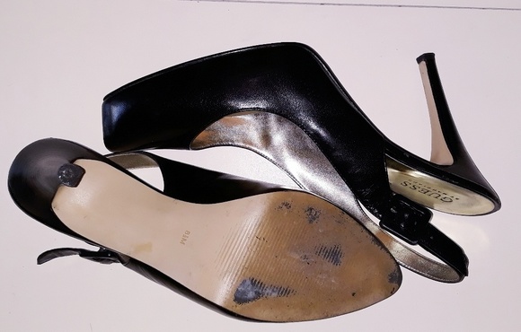 Black Guess Slingback Heels - Picture 4 of 4